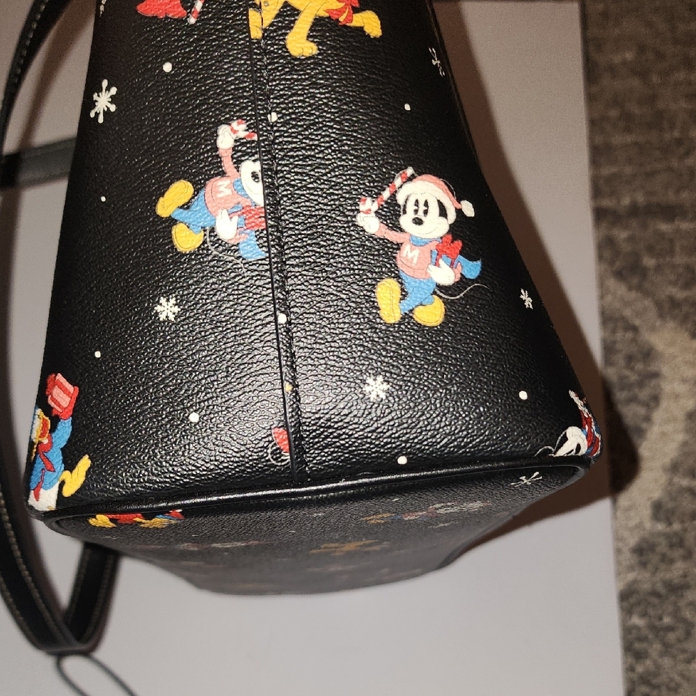 Coach Disney X Gallery Tote Bag  and Wallet Set with Holiday Disney Characters - Picture 9 of 16